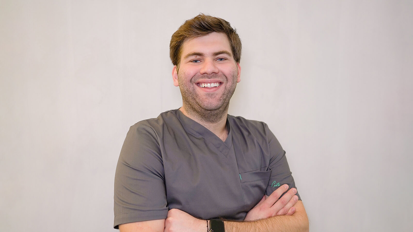 Upala parodonta – Gingivitis i parodontitis – Poliklinika Miličić Dent