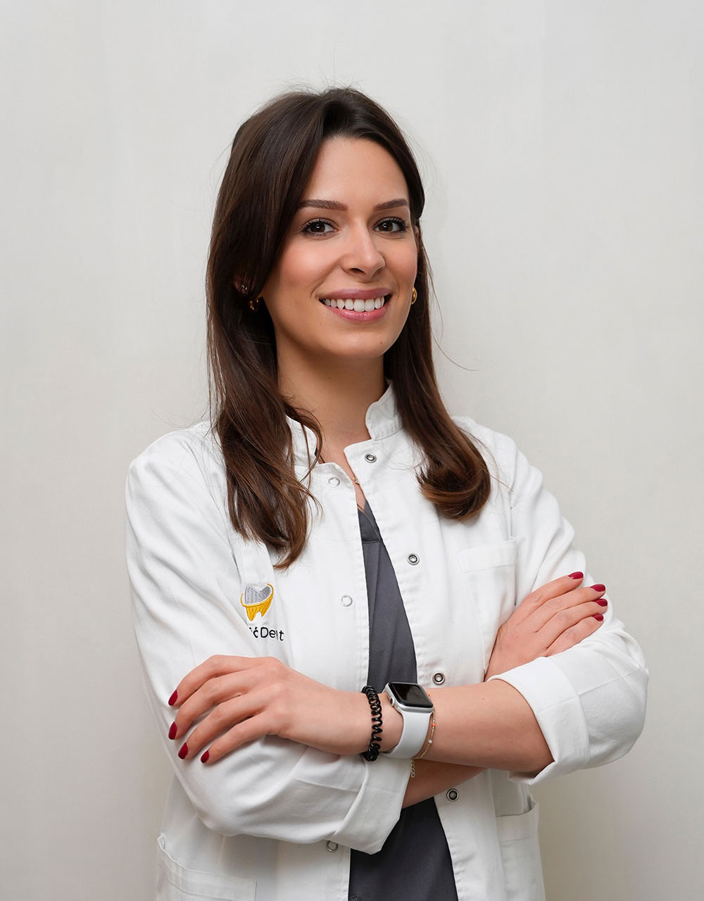 Tina Tomić DR. MED. DENT.